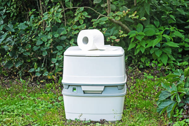 Portable Toilet Options We Offer in Watergate, FL